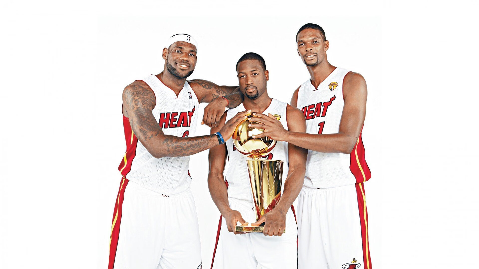 麦考的防守站位精准，成为全黑队取胜的秘密武器，麦考4连冠